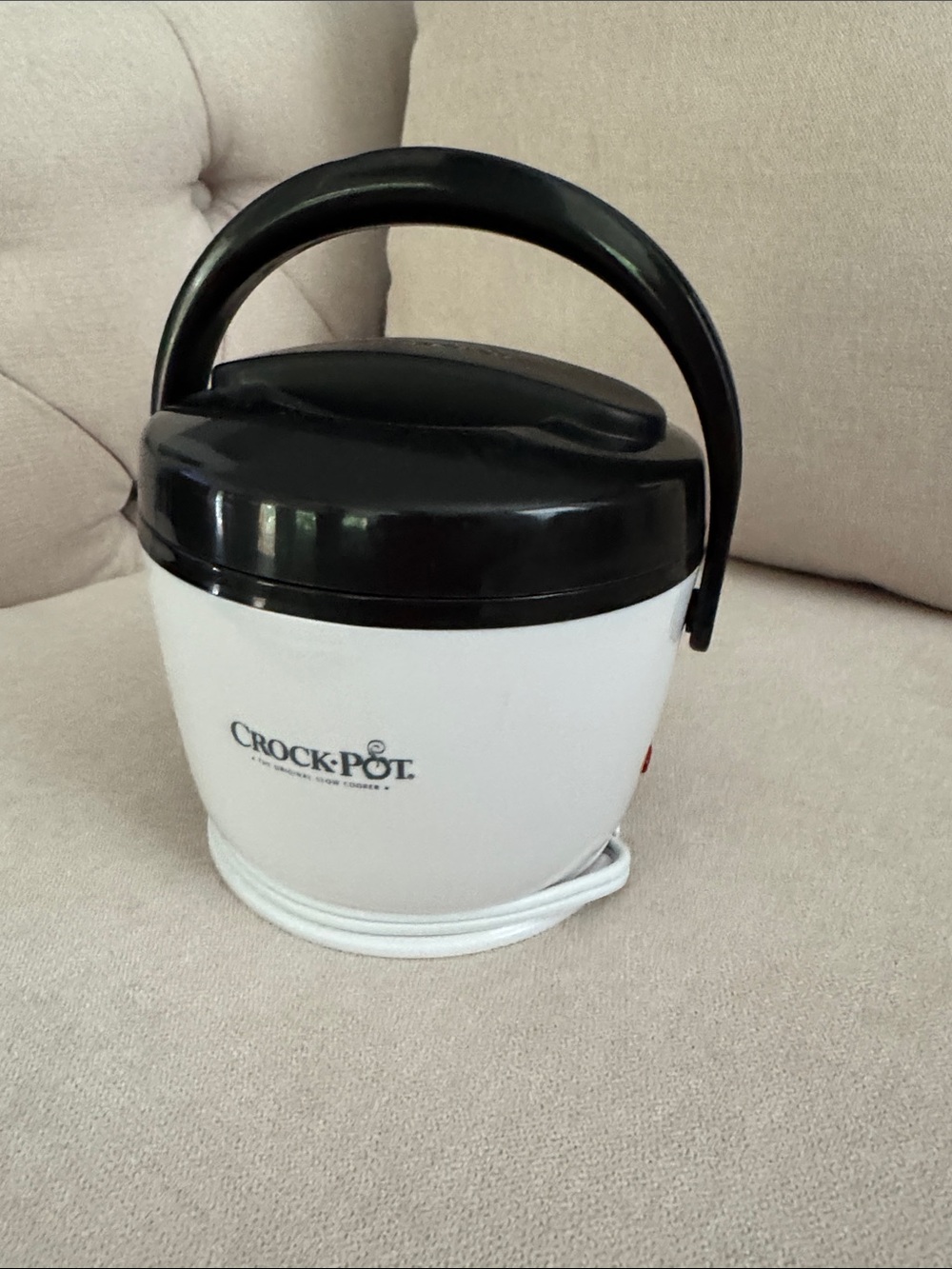 NWOT Crock-Pot Lunch Crock Food Warmer, White Black Medium